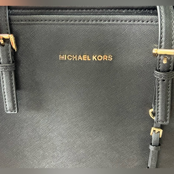 NWOT Michael Kors jet set laptop tote - Picture 9 of 11